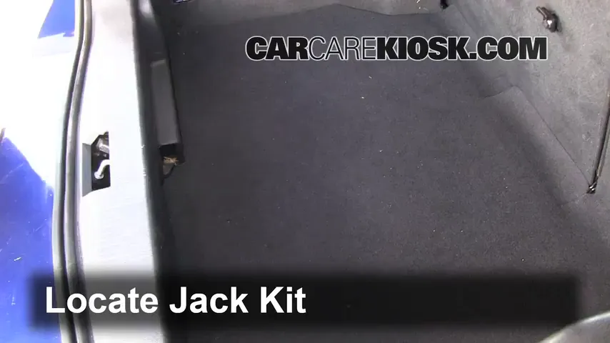 2008 Saturn Astra XR 1.8L 4 Cyl. (4 Door) Jack Up Car Use Your Jack to Raise Your Car